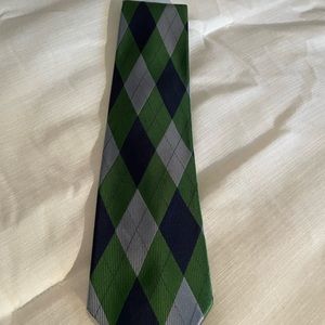 Stylish EUC IZOD tie
